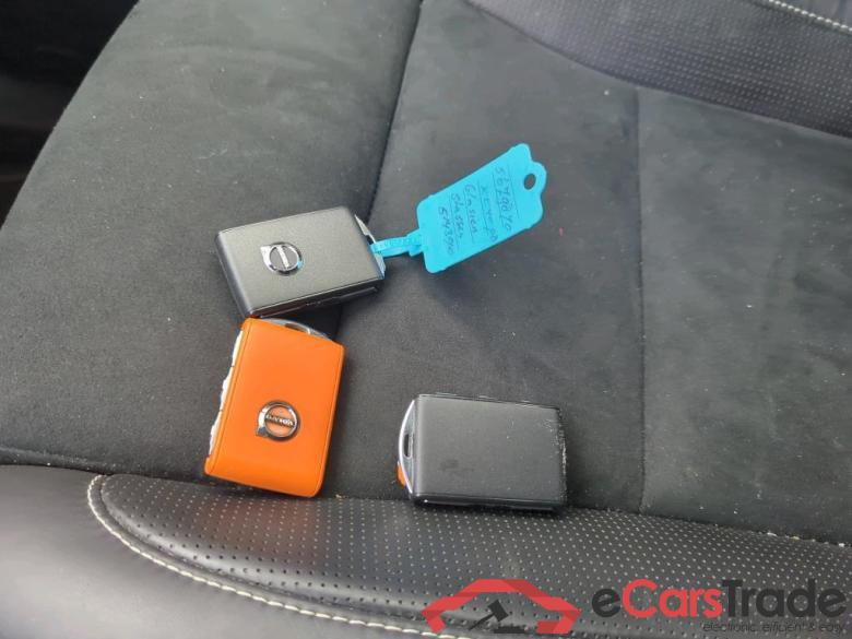 VOLVO XC40 300 kW #5