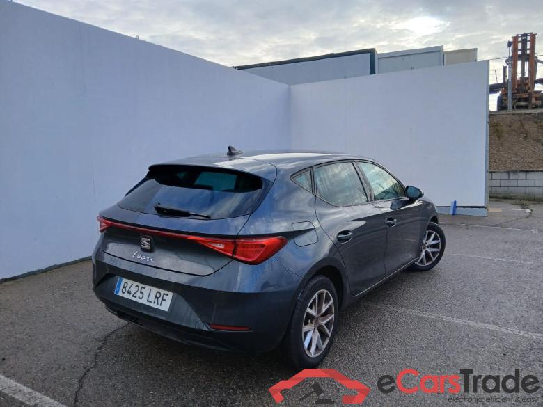 SEAT Nuevo León / 2020 / 5P / berlina con portón 2.0 TDI 85kW S&S Style Go(SP) #2