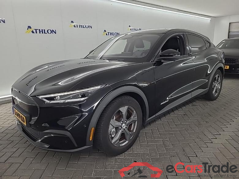 FORD Mustang Mach-E 75kWh RWD auto 5D 190kW