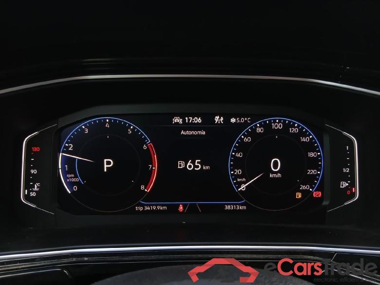 VOLKSWAGEN T-Cross / 2018 / 5P / todoterreno Sport 1.0 TSI 81kW (110CV) DSG #4