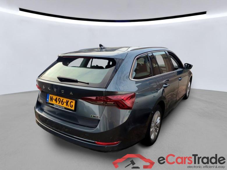 SKODA Octavia Combi 110 kW #5