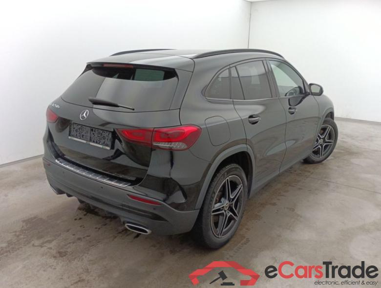 Mercedes-Benz GLA GLA 250e Business Solution 5d #2