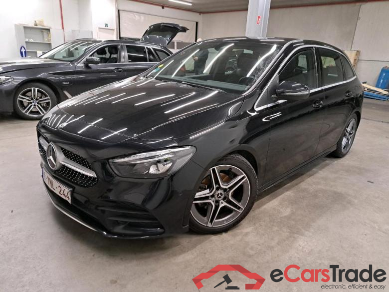 MERCEDES - MER B 180 d 116PK 7G-DCT Business Solution AMG & Towing Hook