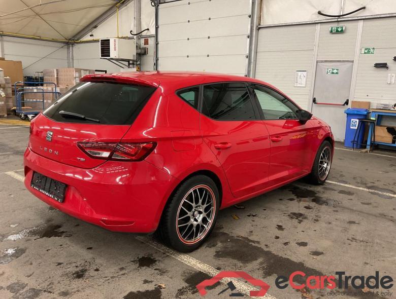 SEAT Leon Leon 5D Style 1.2 TSI 110CV (81kW) MANUELLE 6v Start/Stop #2