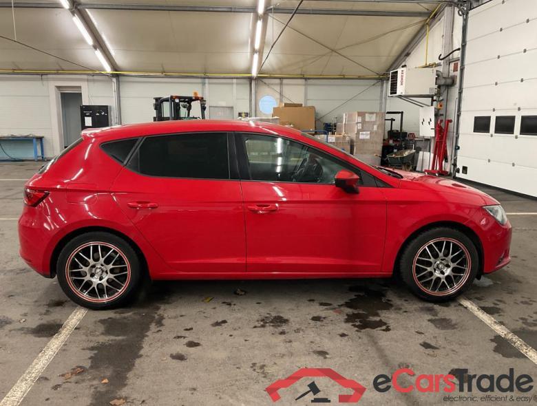 SEAT Leon Leon 5D Style 1.2 TSI 110CV (81kW) MANUELLE 6v Start/Stop #4