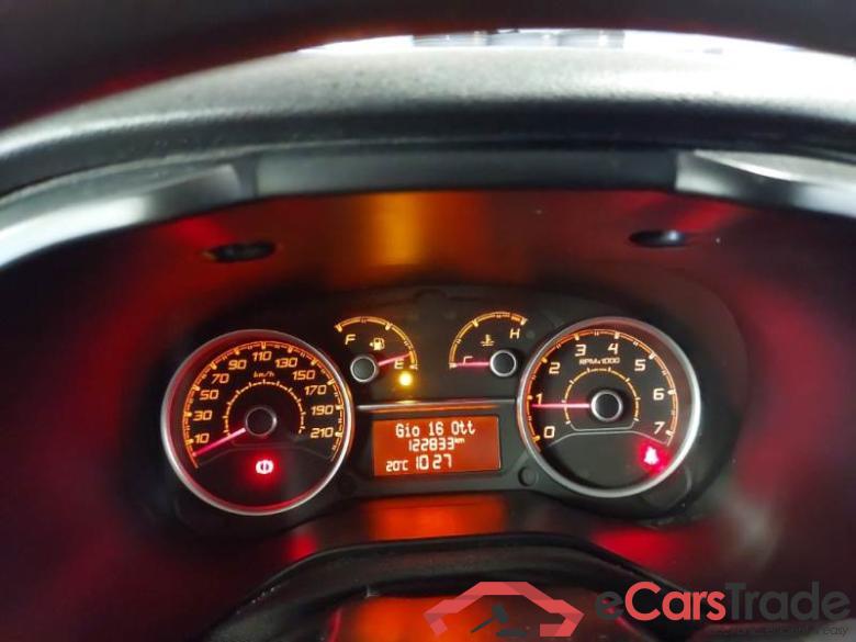 FIAT DOBLÒ CARGO / 2014 / 4P / VETT. FURGONATA 1.3 MULTIJET 16V 95CV SX EURO 6 #4