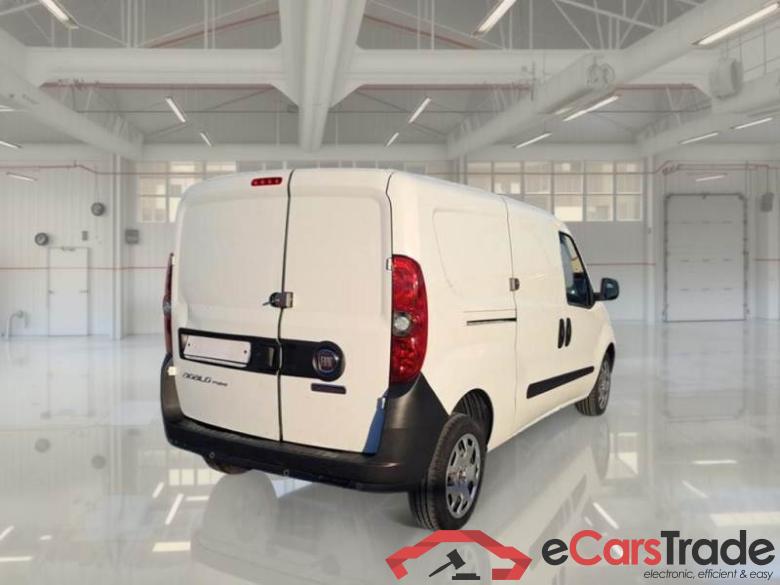FIAT DOBLÒ CARGO / 2014 / 4P / VETT. FURGONATA MAXI LH1 LOUNGE 1.6 MJET 120CV E6D SeS #2