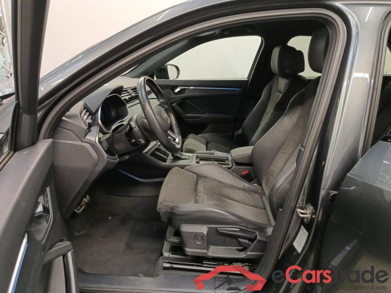 Audi Q3 45 TFSI e S tronic S Line 5d #3