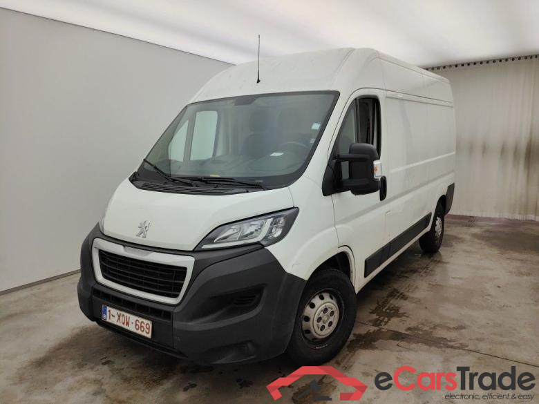 Peugeot Boxer 2.2 BlueHDi S&S 140 Premium 435 L2H2 4d
