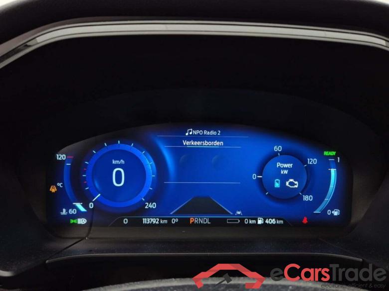 FORD KUGA 2.5 PHEV ST-Line X #4