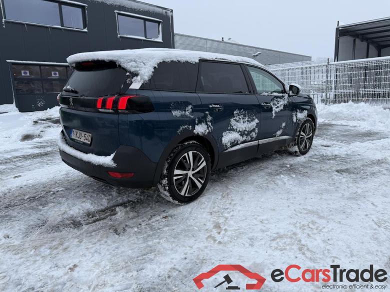 PEUGEOT 5008 1.5 BlueHDi Allure Pack #4