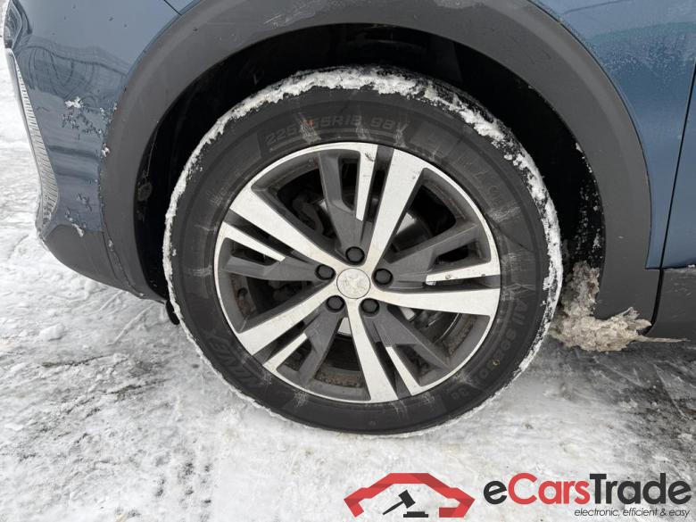 PEUGEOT 5008 1.5 BlueHDi Allure Pack #5
