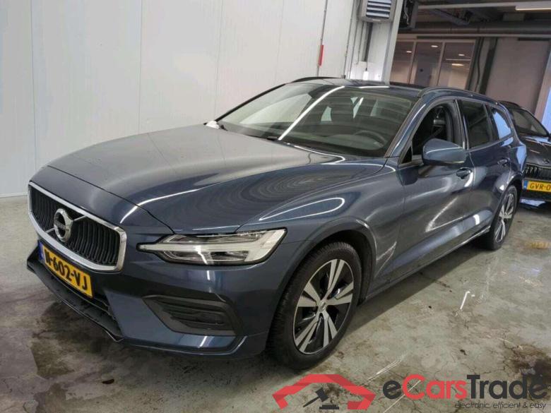 VOLVO V60 2.0 B3 Mom. Adv. #1