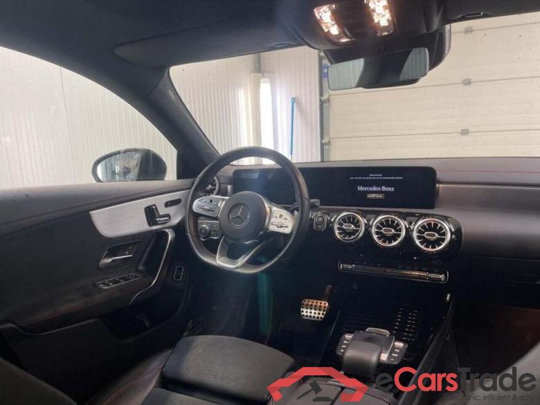 MERCEDES-BENZ CLA-klasse 180 d Bus. Sol. AMG #3