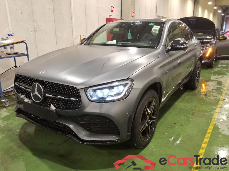 MERCEDES-BENZ GLC COUPE 2.0 GLC 300 DE 4MATIC 4WD AUTO