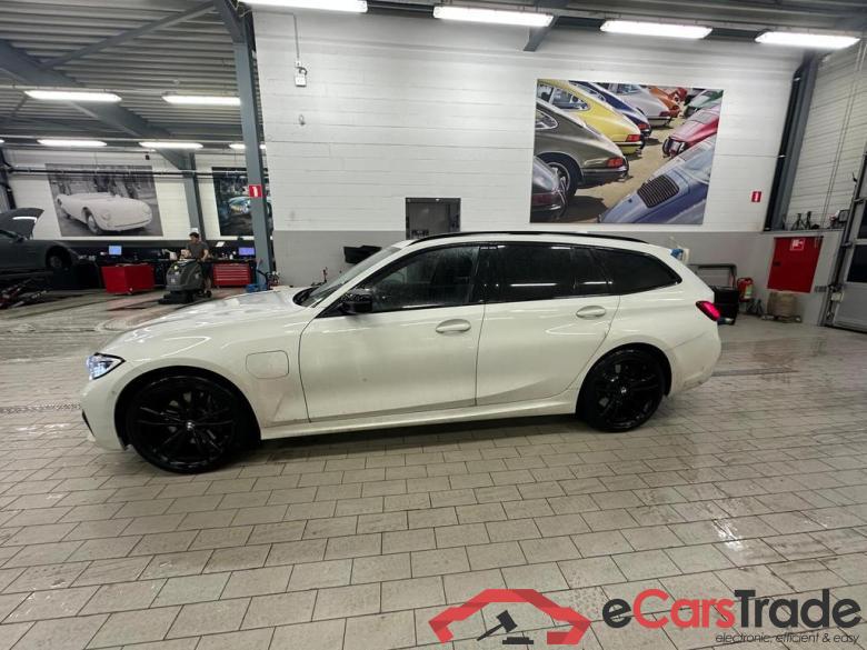 BMW 3 SW PHEV (G21) Touring 330eAS PHEV #1