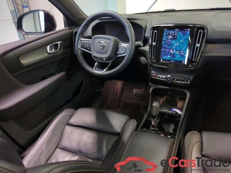 VOLVO XC40 Recharge Twin Pro #3