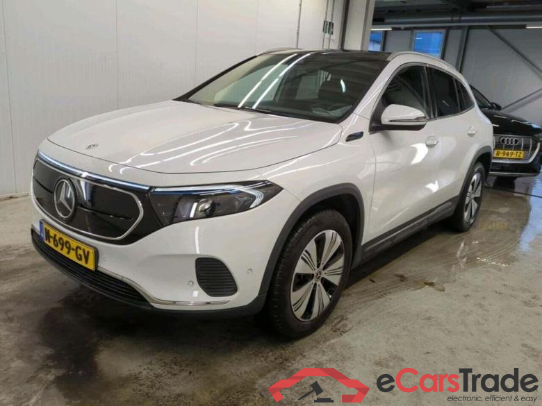 MERCEDES-BENZ EQA 250 Bns Sol. Lux
