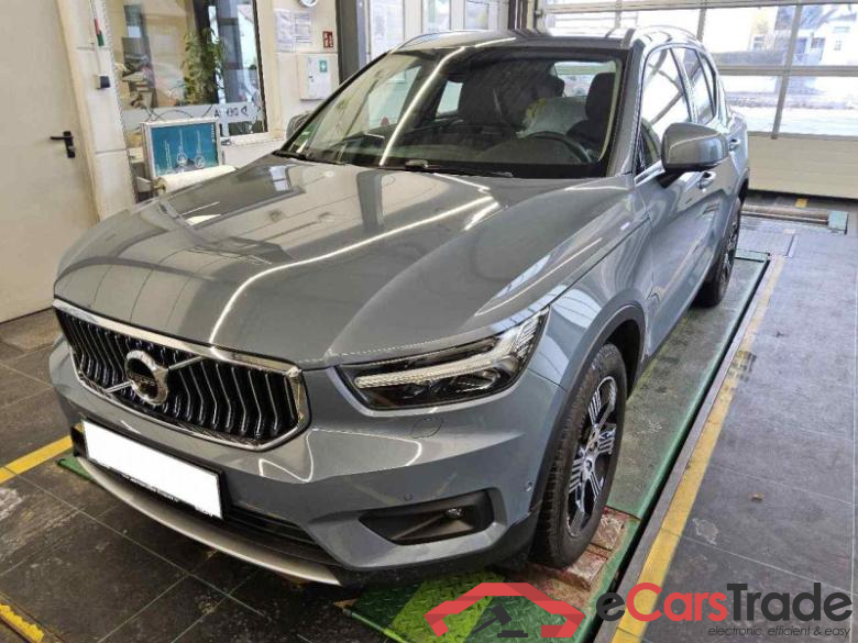Volvo XC40 (2017->) DE - SUV5 B4 2WD EU6d, Inscription (EURO 6d), 2020 - 2022