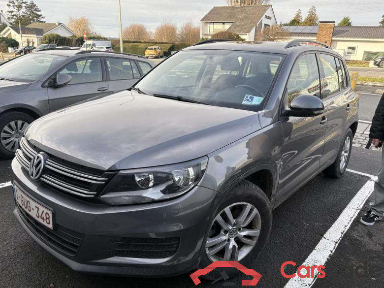 VOLKSWAGEN Tiguan Tiguan Trend & Fun 2.0 TDI BlueMotion Technology 81 kW (110 ch) 6 vitesses manuel