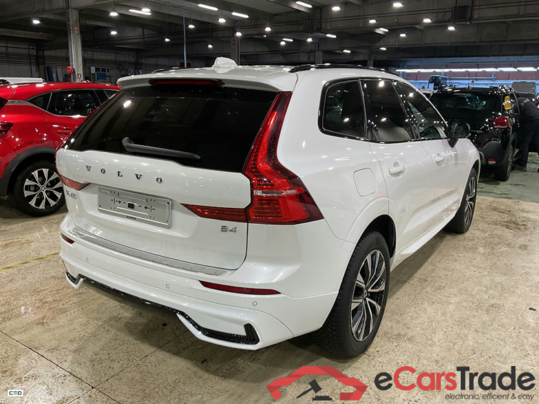 Volvo XC60 2.0 B4 D Aut. LED-Xenon Virtual Navi KeylessGo Klima PDC ... #3