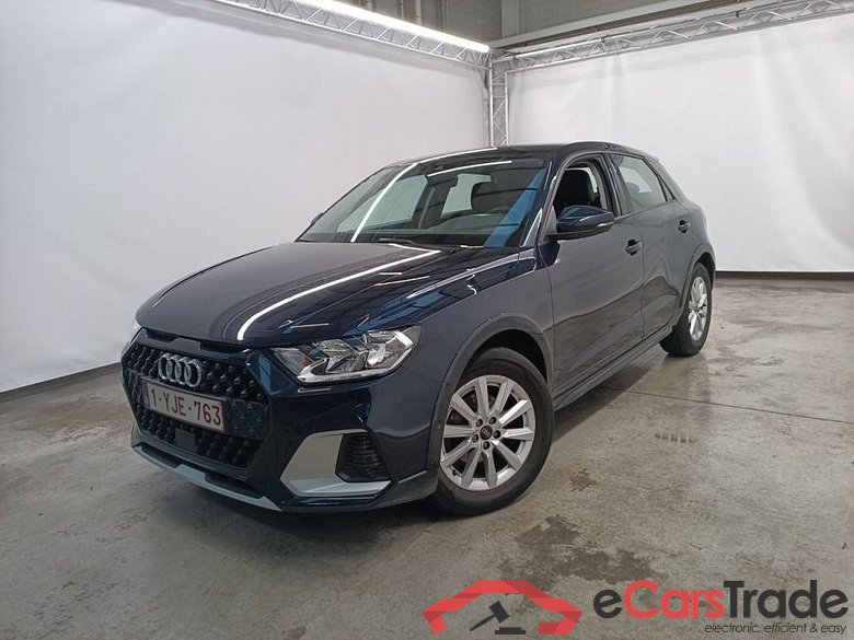 Audi A1 Sportback 1.0 30 TFSI 85 kW S tronic citycarver 5d