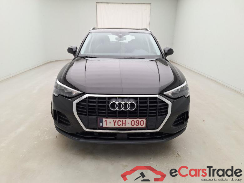 Audi, Q3 '18, Audi Q3 35 TDI S Tronic Business Edition 5d