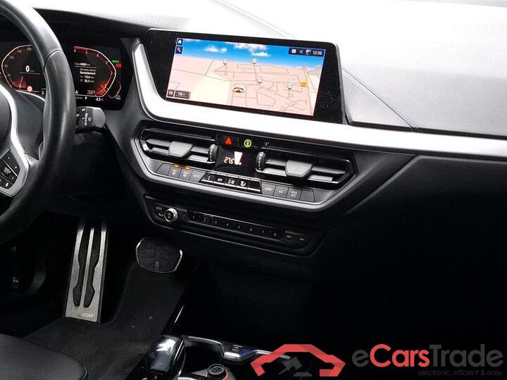 BMW 118d M-Sport Aut. LED LC-Pro Navi 1/2 Sport-Leather KeylessGo Camera Klima PDC ... #6