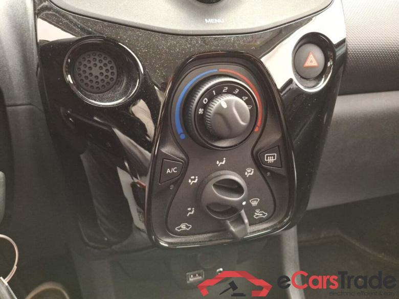 CITROEN C1 1.0 VTi Feel #6