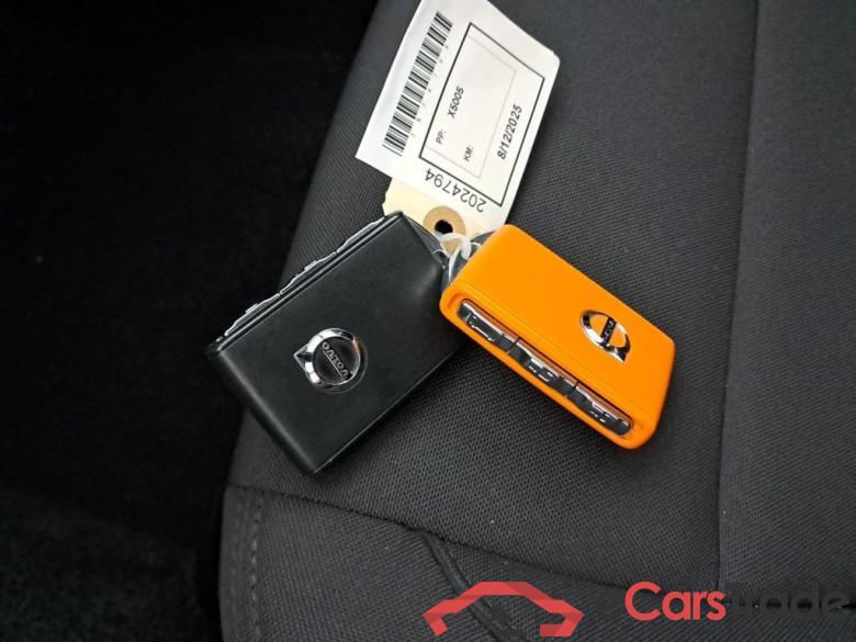 VOLVO XC40 1.5 T5 PHEV 180 Inscription Expression 5d #4