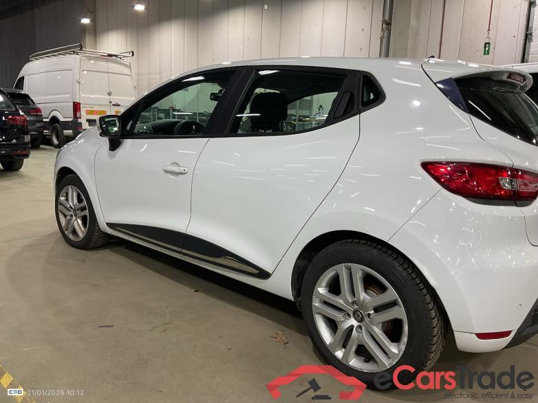 RENAULT Clio 0.9 TCe Zen (EU6c) STOCK #3