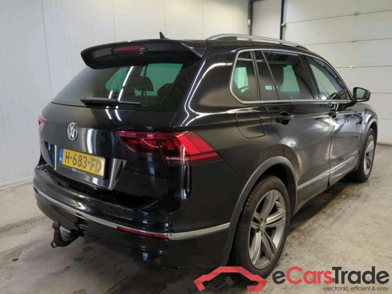 VOLKSWAGEN Tiguan 1.5 TSI Highl. Bus R #2