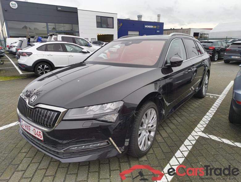 SKODA Superb Combi PHEV Superb Wagon Style 1,4 TSI iV 160 kW 6-speed automat.