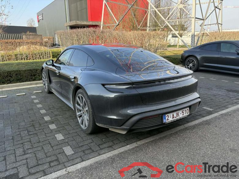 PORSCHE Taycan Taycan