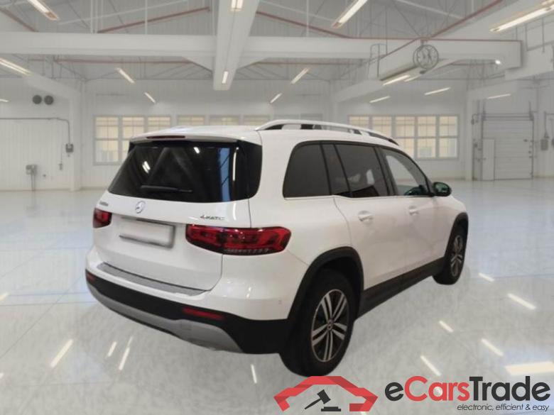 MERCEDES-BENZ GLB / 2019 / 5P / SUV GLB 200 D AUTOMATIC 4MATIC SPORT #2