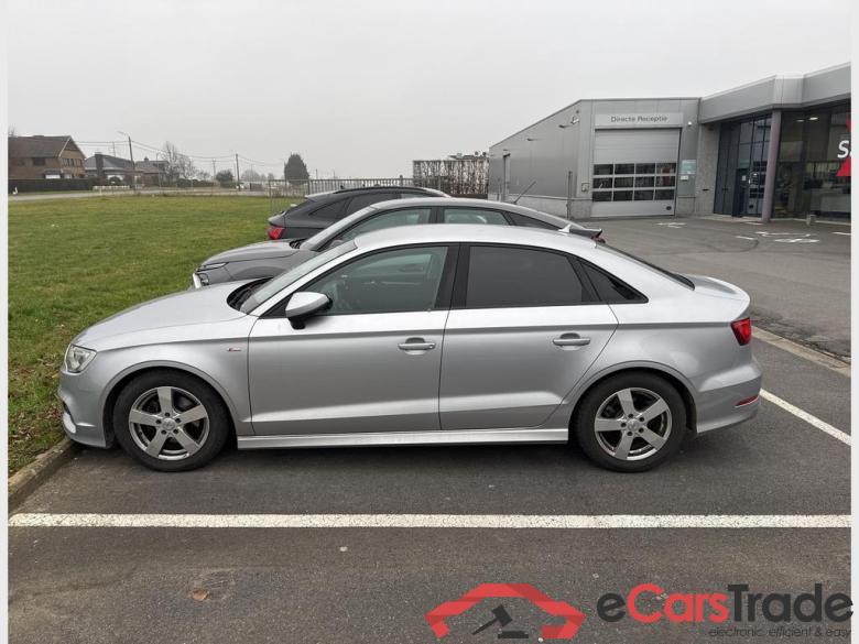 AUDI A3 Sedan Audi A3 Berline Attraction 1.6 TDI  81(110) kW(ch) 6 vitesses #4