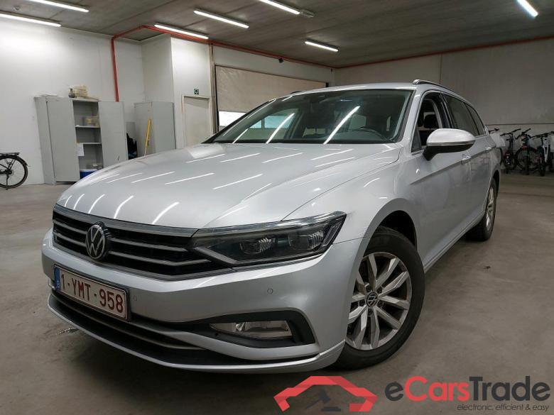 VOLKSWAGEN - VW  PASSAT VARIANT TDI 122PK DSG Style Business & Discover Pro & Electric Towing Hook #1