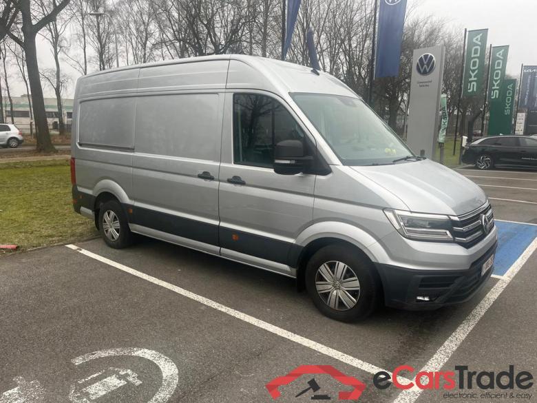 VOLKSWAGEN Crafter 35 Fourgon Mwb Hr Crafter 35 Bestelwagen Wielbasis 3640 mm Totaal gewicht 3500 kg Motor 2.0 TDI EU6 SCR FWD BMT 177pk (130KW) Versnellings #4
