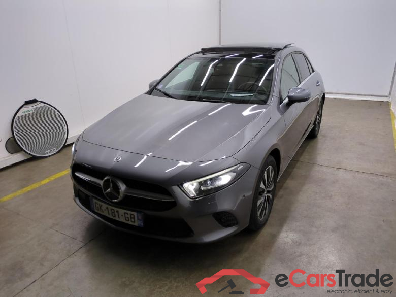 MERCEDES-BENZ Classe A Compact / 2018 / 5P / Berline A 250 e Business Line 8G-DCT