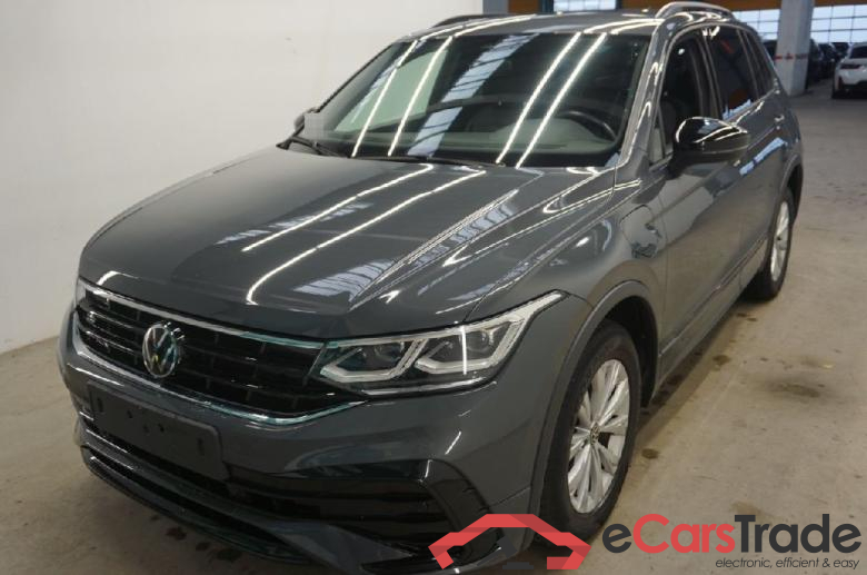 Tiguan R-Line eHybrid 1.4 TSI 180KW AT6 E6d