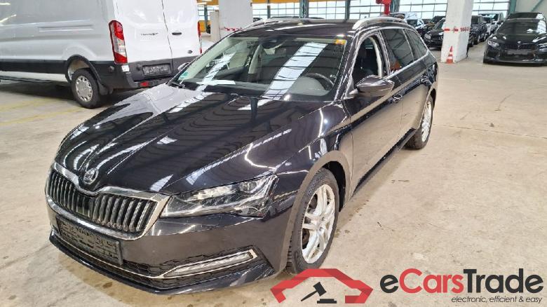 Superb Combi Style 4x4 2.0 TDI 147KW AT7 E6d #1