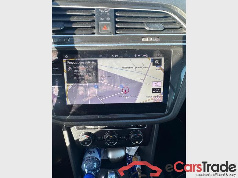 VOLKSWAGEN Tiguan 1.4 TSI ACT 110 kW (150 ch) 6 vitesses DSG #4