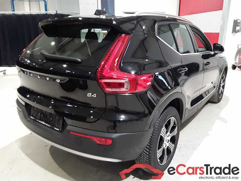 Volvo XC40 (2017->) DE - SUV5 B4 2WD EU6d, Inscription (EURO 6d), 2020 - 2022 #3