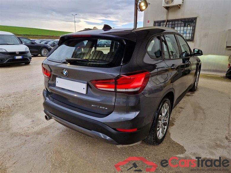 BMW X1 1.5i xDrive25e Plug-In Hybrid Aut. LED-Xenon Navi-Pro KeylessGo Klima PDC ... #4