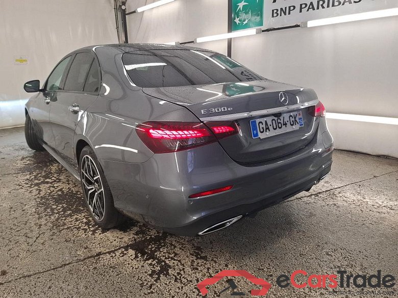 MERCEDES-BENZ Classe E Berline / 2020 / 4P / Berline 2.0 E 300 E AMG LINE AUTO #2