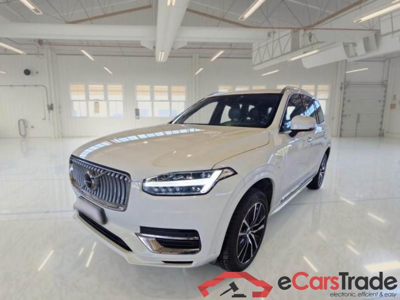 VOLVO XC90 / 2014 / 5P / SUV T8 AWD PLUG-IN 7P R. INSCR. EXPR. #1