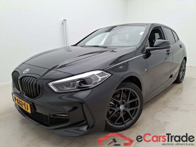 BMW 1-serie 118i Bns Edition+ #1