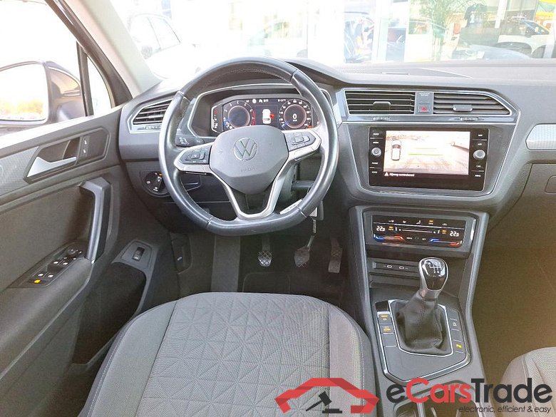 Volkswagen Tiguan 1.5 TSI Life LED Virtual Navi Camera Klima PDC ... #5