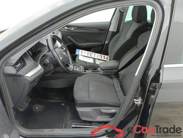 Skoda Octavia Combi 2.0 CRTDI 110kW DSG7 Ambition 5d #3