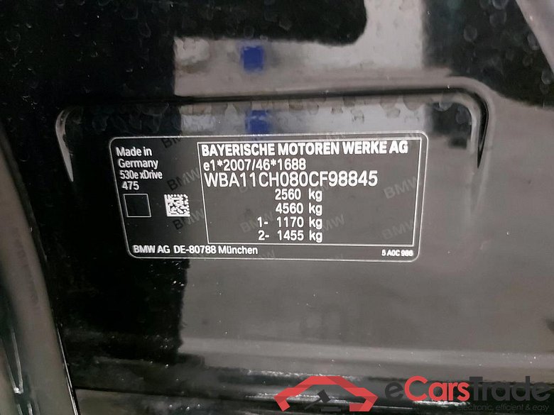 BMW - BMW 5 BERLINE 530e xDrive 272PK M Sport With Dakota Heated Comfort Mem Seats & M Spoiler  * HYBRID * #6